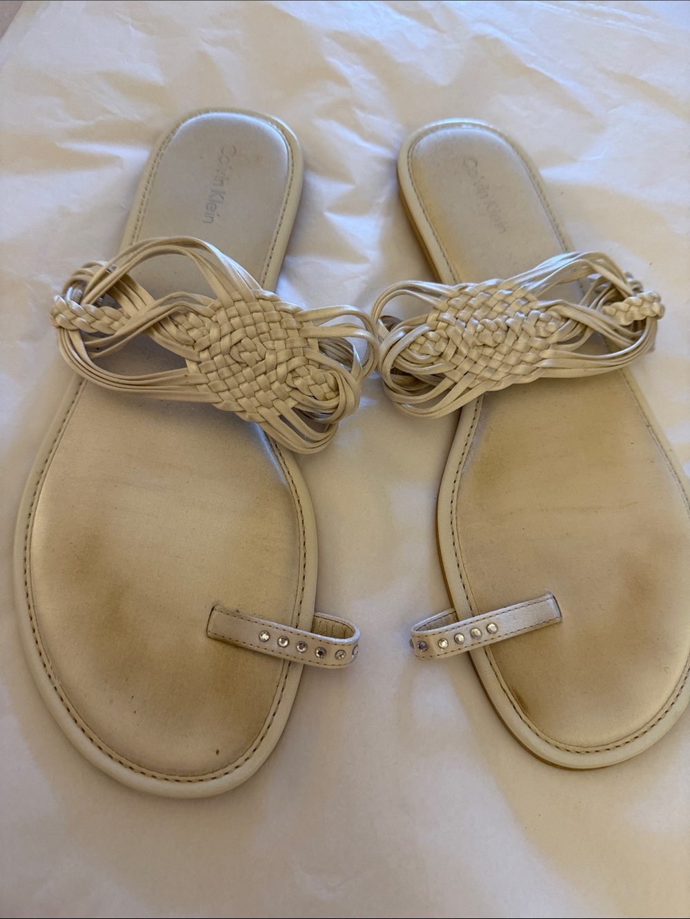 Calvin Klein Women’s Cream Braided Toe-Loop Slide Sandals 9M